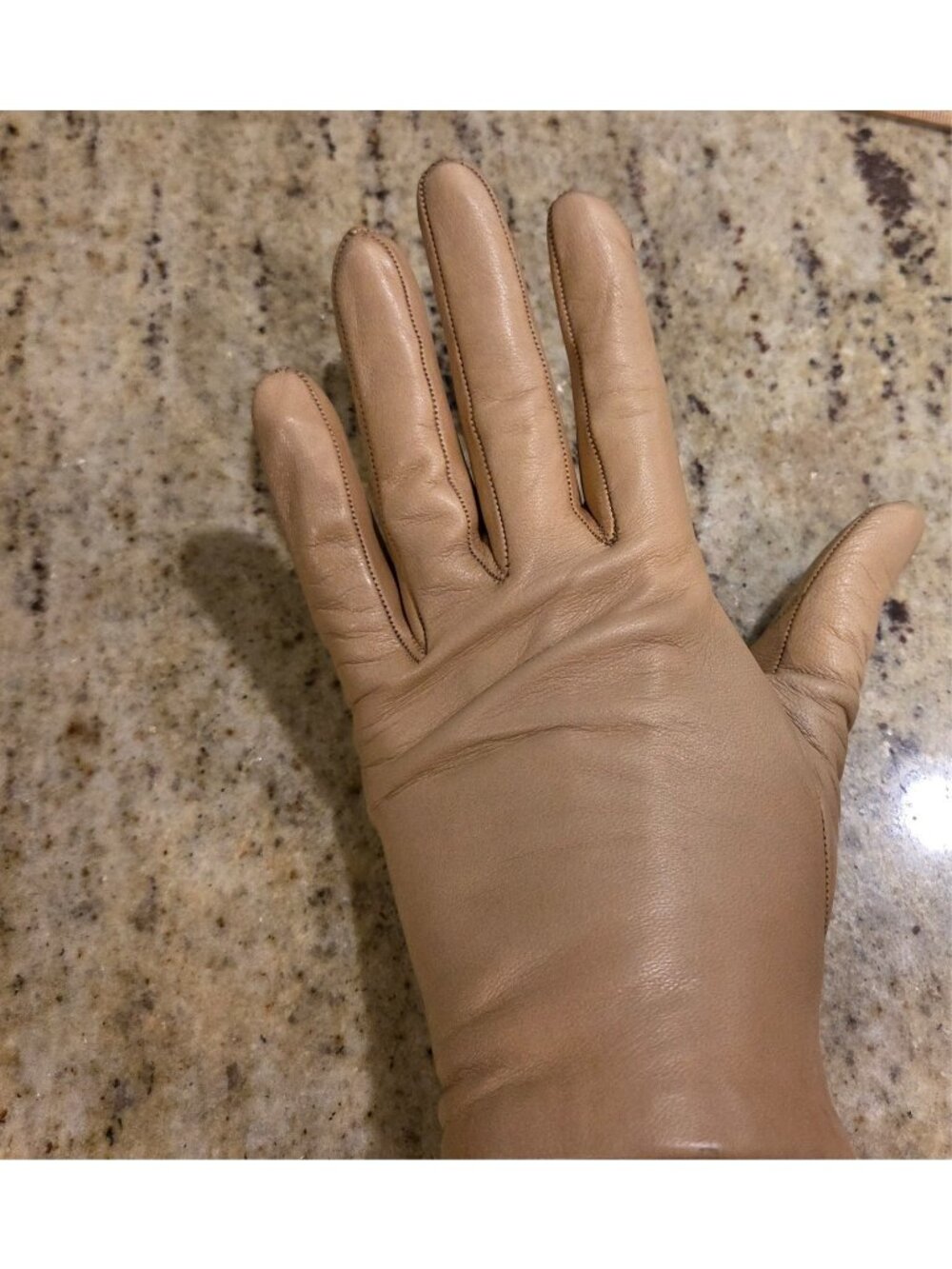 Vintage Womens Size S 6.5 Tan Soft Leather Silk Lined Short Gloves Imagin